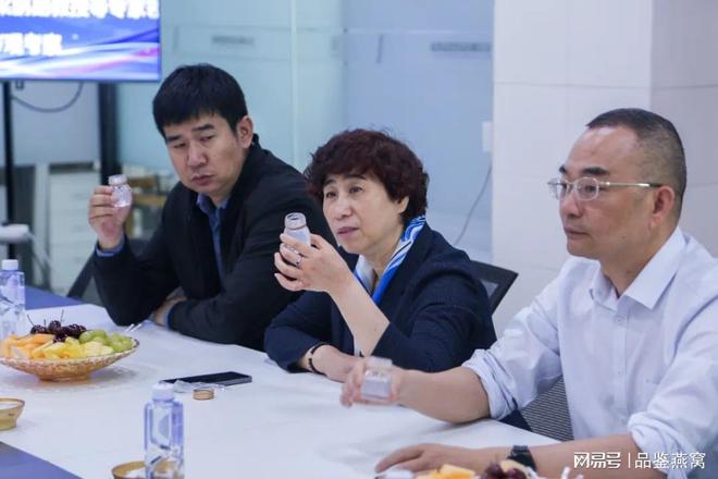 中国食品工业协会海洋食品九游会J9 J9九游会专业委员会秘书长莅临品鉴燕窝参观指导(图3)