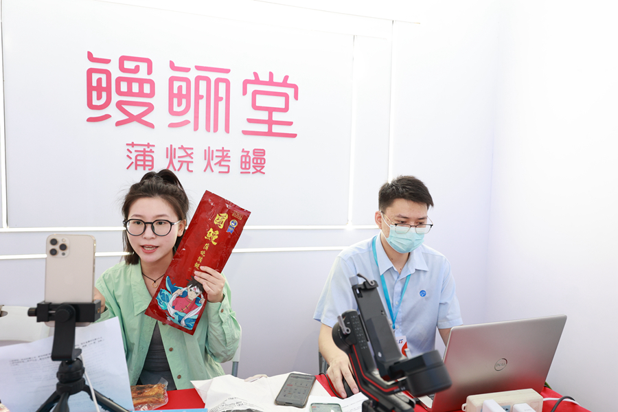 J9九游会 九游会J9天馬科技眾多產品“齊上陣”(图3)