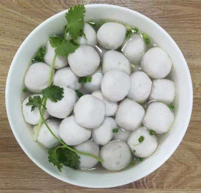 【风味】潮汕菜九游会J9 J9九游会名扬海内外惠来海产品给预制菜餐桌送“鲜”(图3)