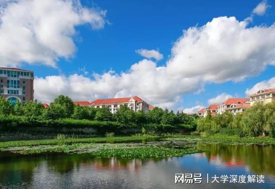 九游会J9 J9九游会中国最美大学之中国海洋大学怎么样？依山傍水美轮美奂(图3)