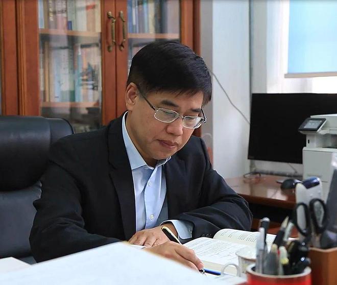 J9九游会 九游会J9中国海洋大学食品科学与工程学院院长薛长湖教授：深耕海洋水产加工引领产业技术进步(图4)