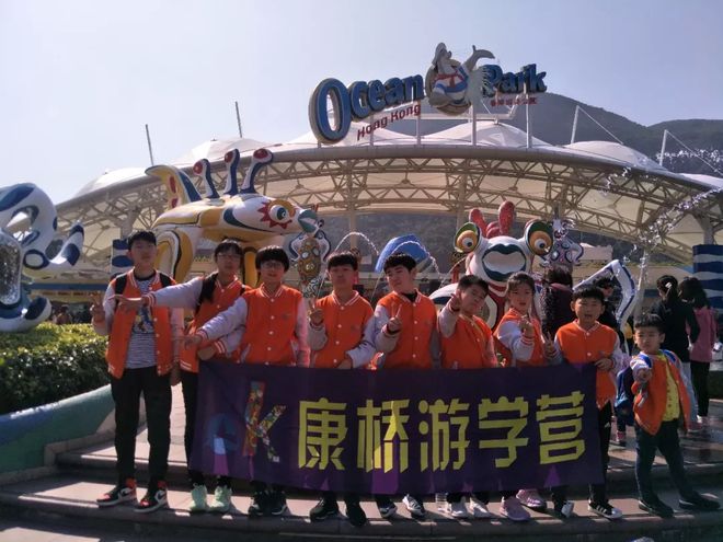 J9九游会 九游会J9海洋探索：解开你心中的“海蓝之谜”(图1)