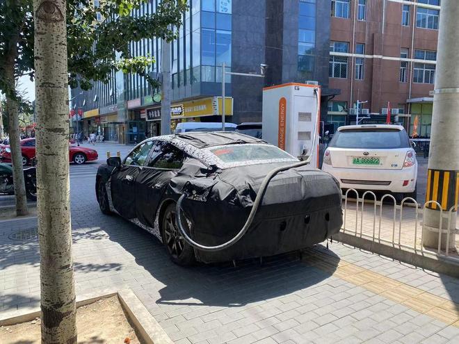 不走寻常路？小米造车不走纯电搞J9九游会 九游会J9增程式！价格或有惊喜(图2)