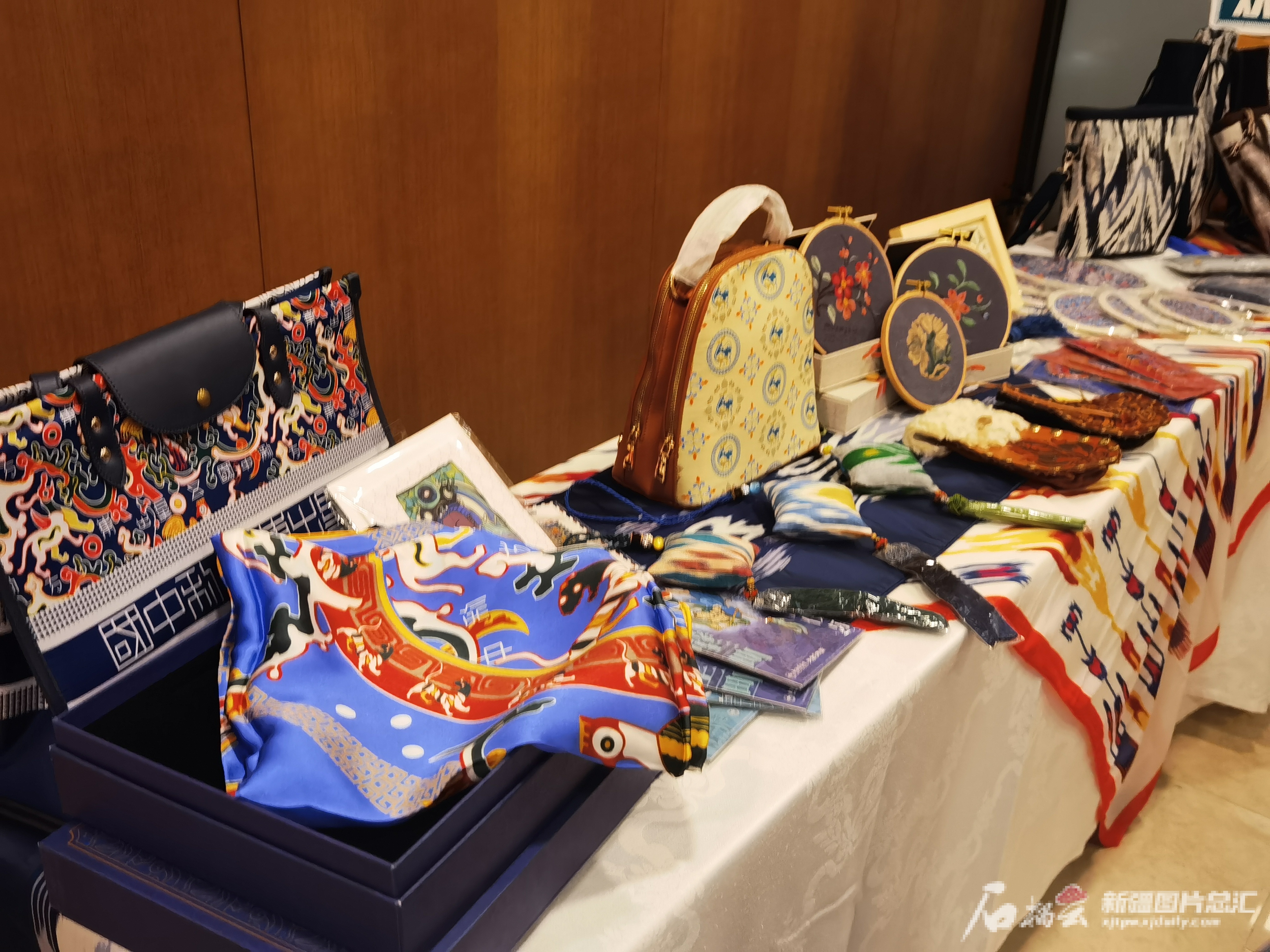 邀J9九游会 九游会J9你跨越山和大海赴一场新疆之约(图4)