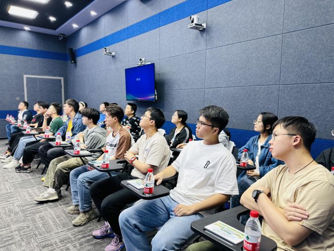 J9九游会 九游会J9另一种江湖！海盗小说《风帆王朝》面世(图3)